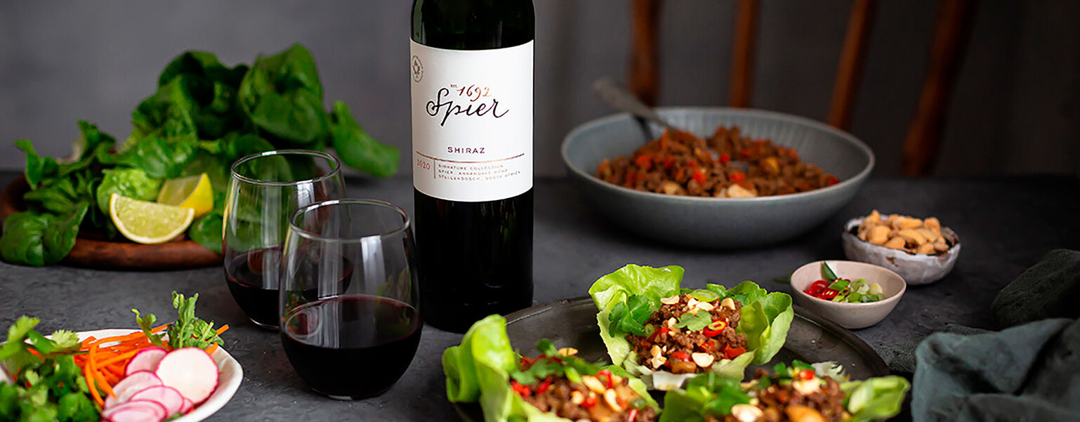 Spier-Signature-Shiraz-Sam-Linsell_07675f5ed6af3d80865c6202e2a9cff7