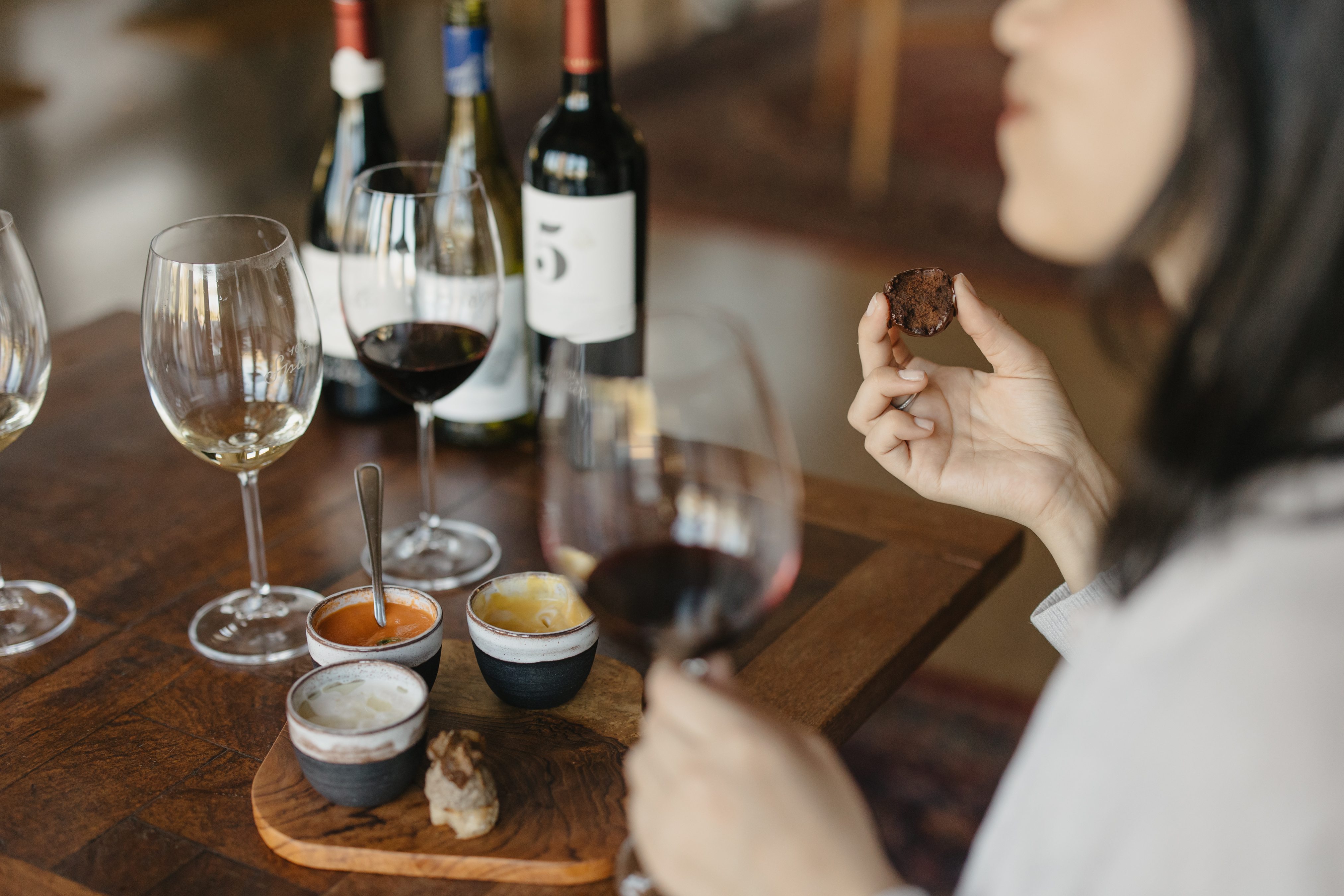 winter wine tasting