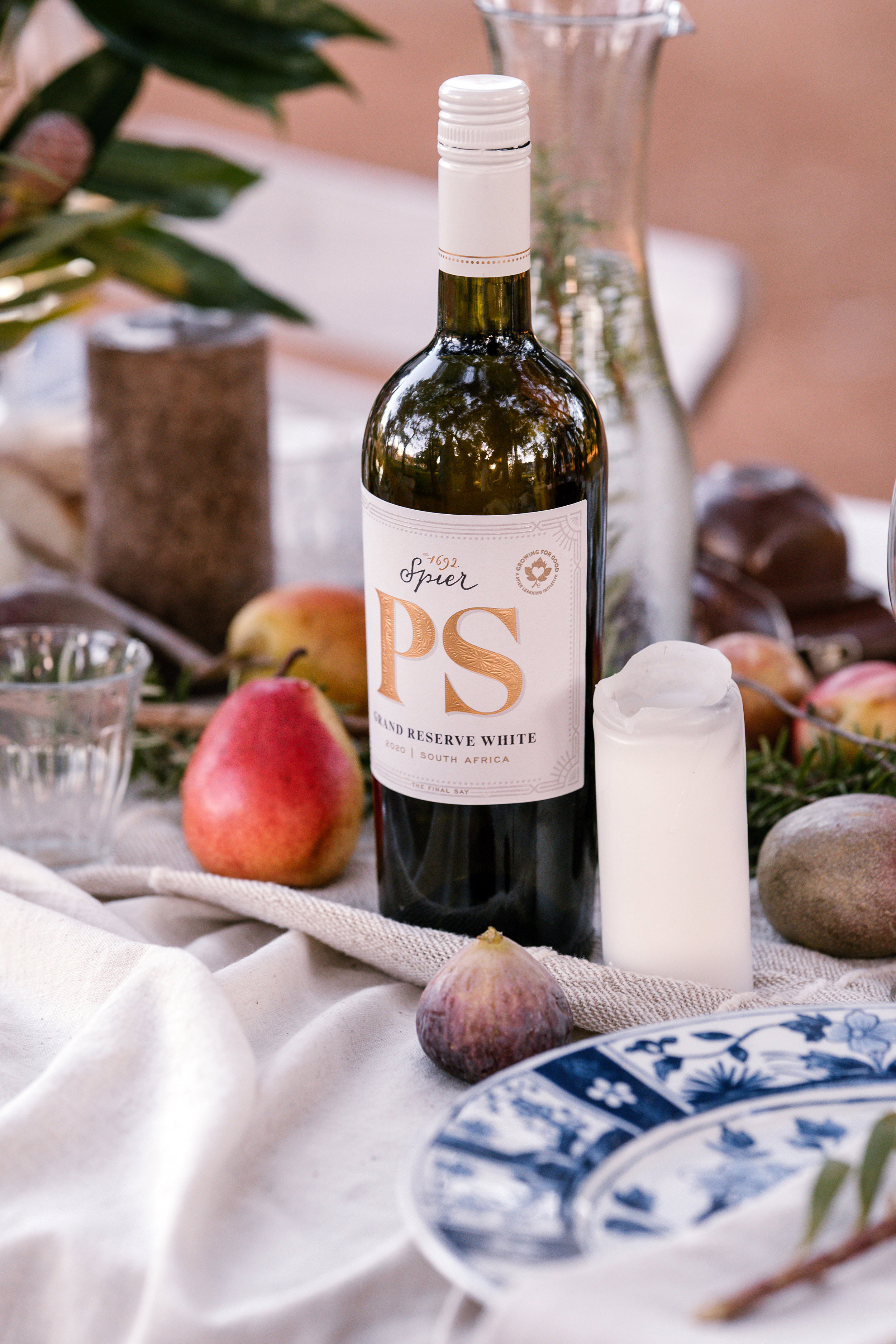 Spier-PS-White-0997-LR